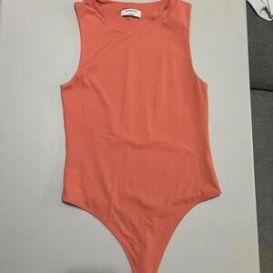 Aritzia Contour Crew Bodysuit Orange Size M
